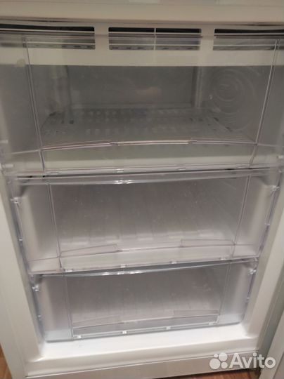 Морозильная камера на 3 ящика