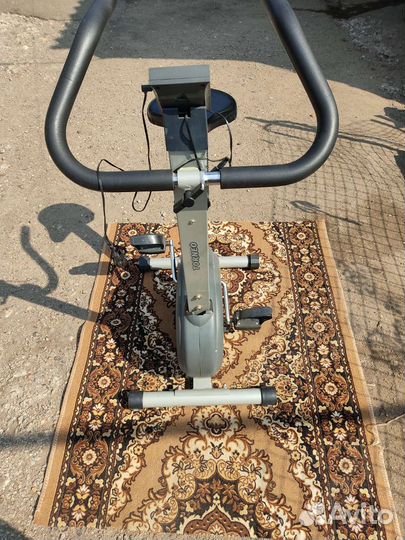 Велотренажер torneo