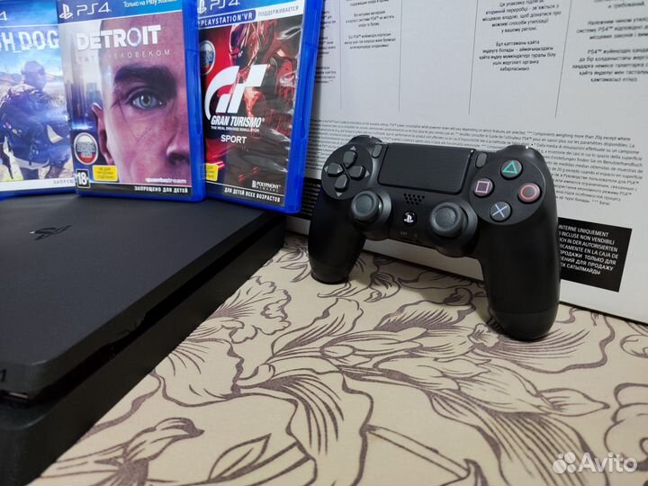 Sony PS4 slim 1tb