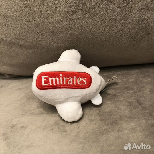 Брелок сувенирный emirates