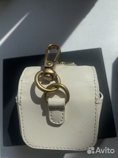 Кейс для наушников airpods