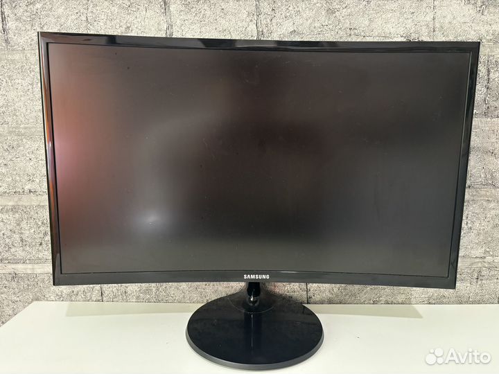 Монитор Samsung 23.5