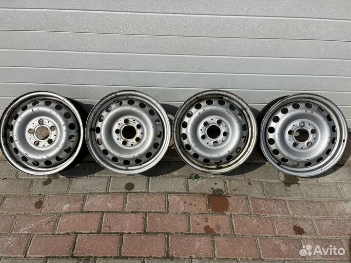 Штампованные диски Mecedes R15 KFZ LE8330