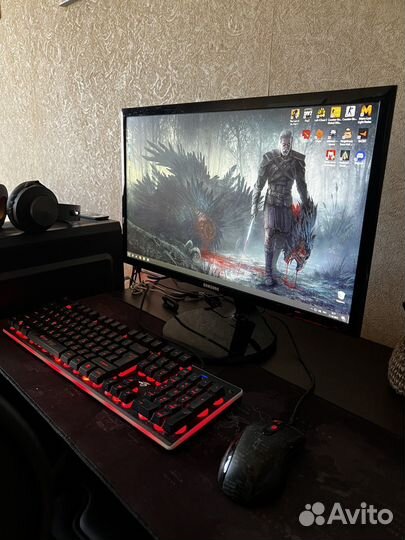 Игровой монитор samsung 22