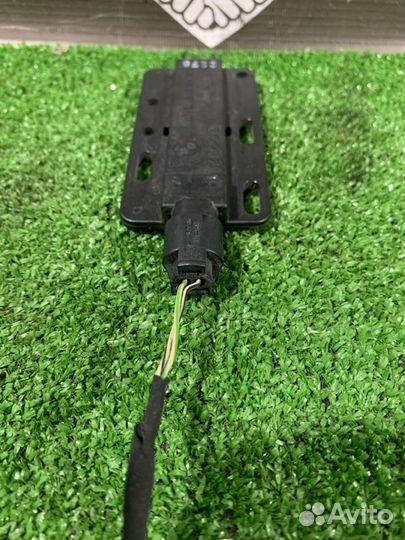 Антенна бесключевого доступа Bmw 5-Series E60