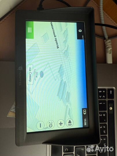 Навигатор Navitel E777 truck