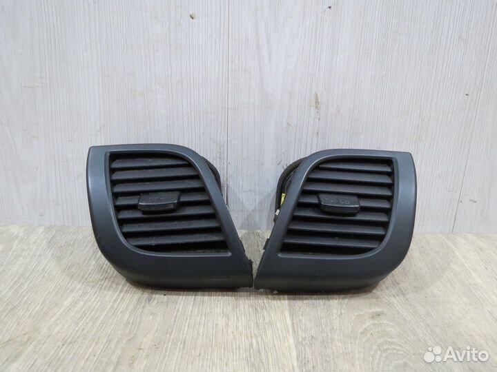 Дефлектор торпедо левый Hyundai Solaris