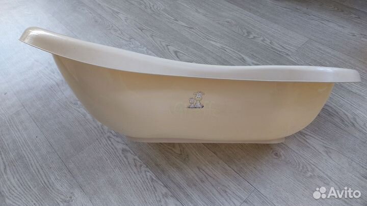 Ванночка для купания новорожденного