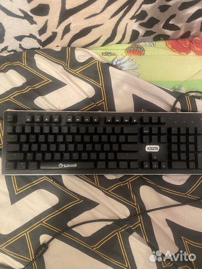 Игровая механическая клавиатура