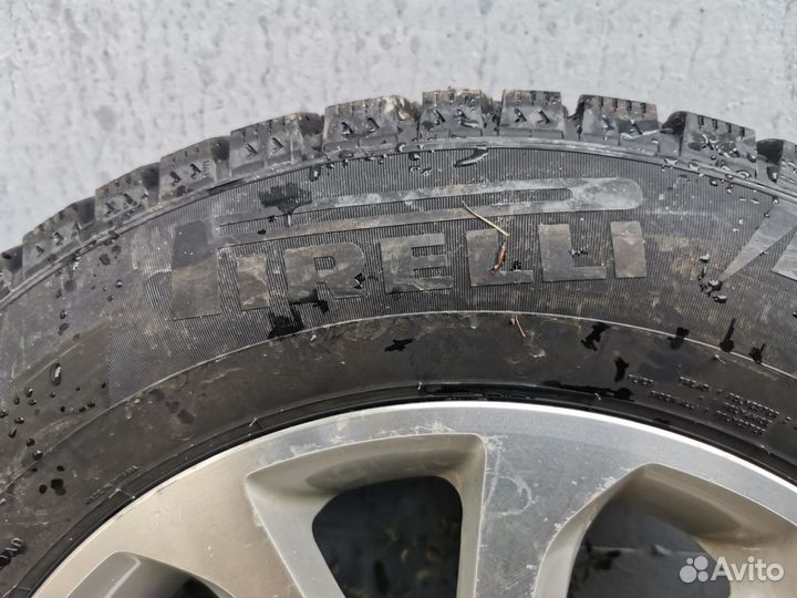 Колёса зимние в сборе 215/60 r16