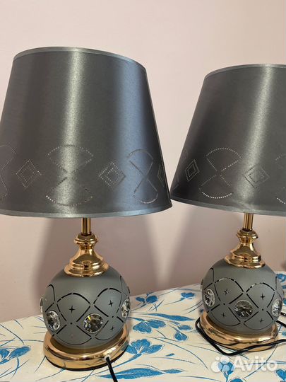 Лампа настольная