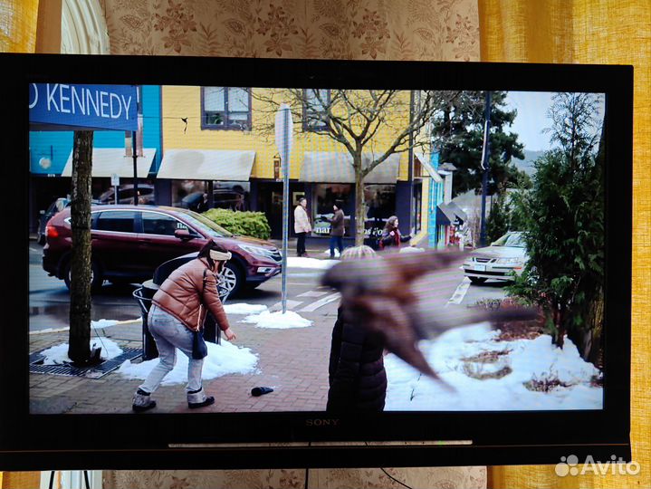 Телевизор Sony 46