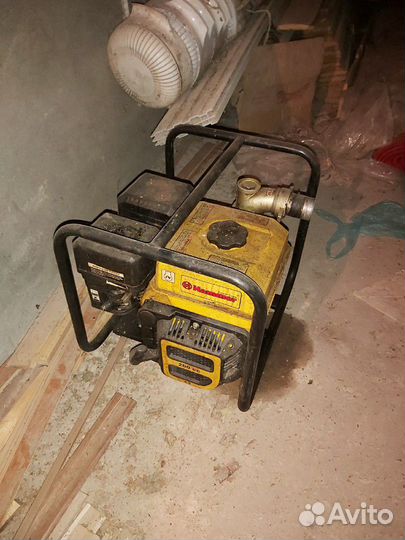 Мото помпа hammer MTP4000. Бензиновая