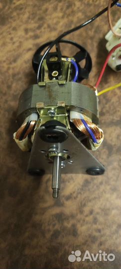 Электродвигатель от блендера
