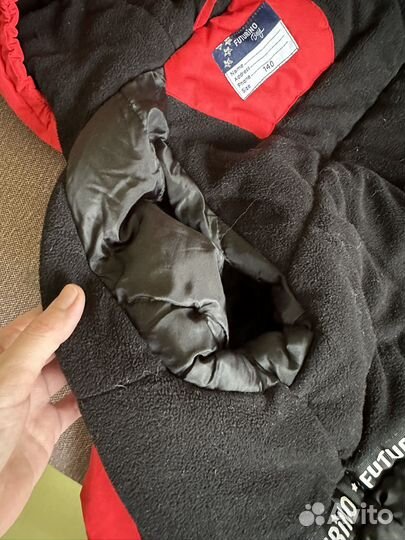 Куртка осенняя на мальчика 140