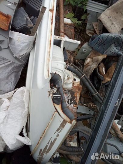 Крыло левое, (переднее и заднее) Нива 4х4