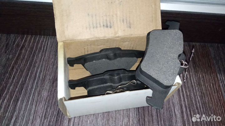 Колодки тормозные задние