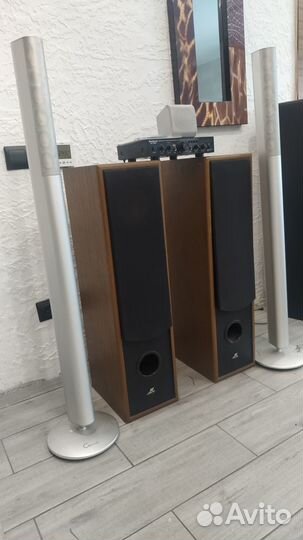 Акустика 4 напольных и центр с ресивером с bluetoo