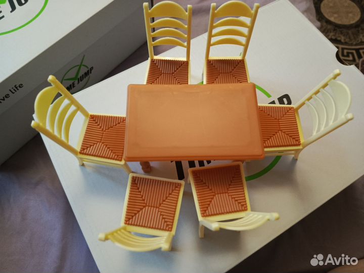 Стол т стулья для куклы