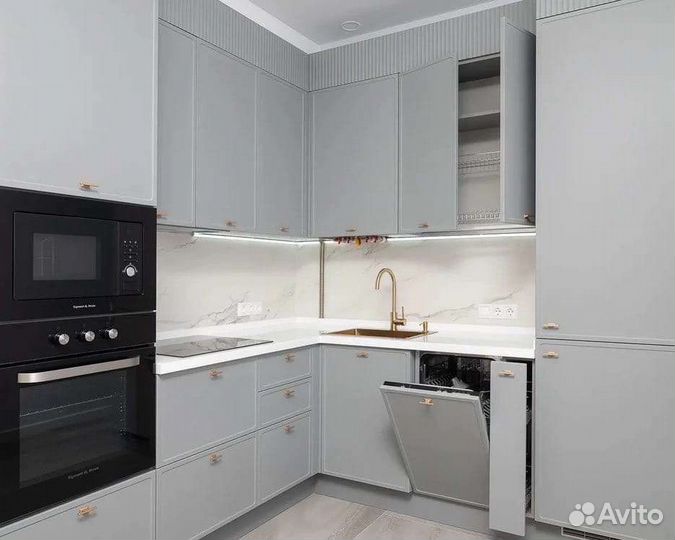 Угловая кухня