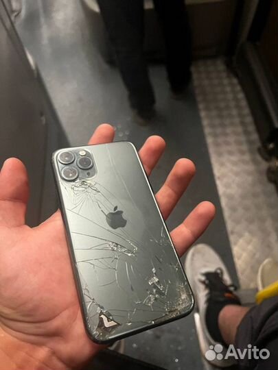 iPhone 11 Pro, 64 ГБ