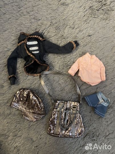 Аутфит moxie teenz