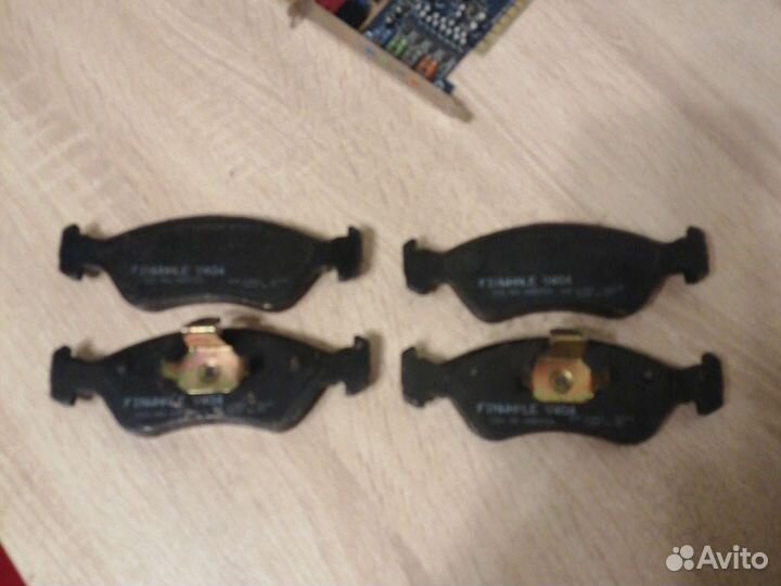 Тормозные колодки Opel Astra F Vektra B