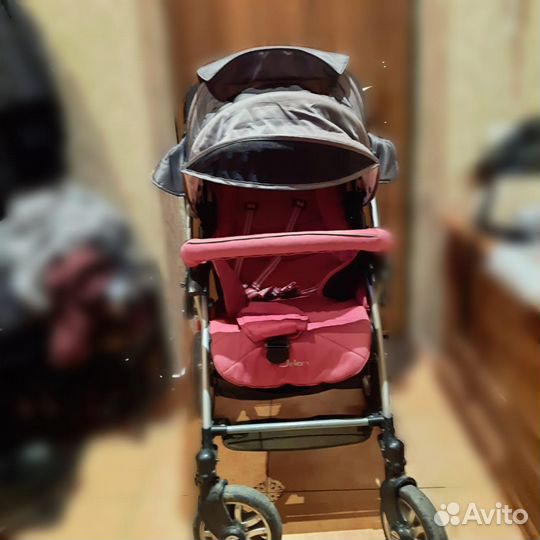Прогулочная коляска