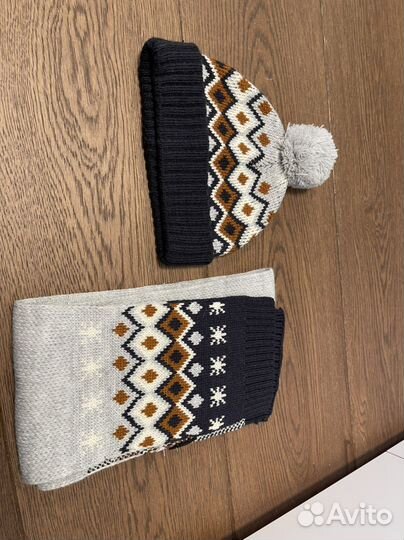 Комплект шапка и шарф H&M