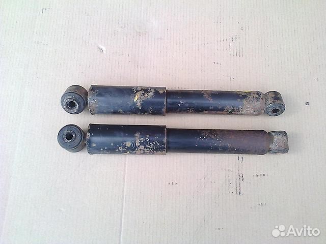 Амортизатор задний Hyundai Trajet 2.0