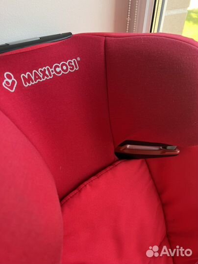 Автомобильное кресло maxi cosi rodifix airprotect
