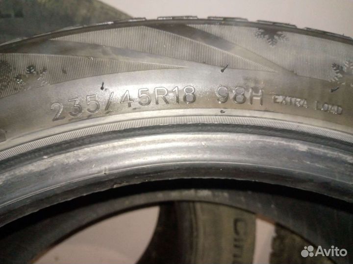 Jinyu YW52 235/45 R18