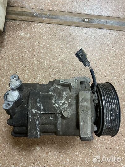 Компрессор кондиционера 2.0 4WD Renault Duster 1