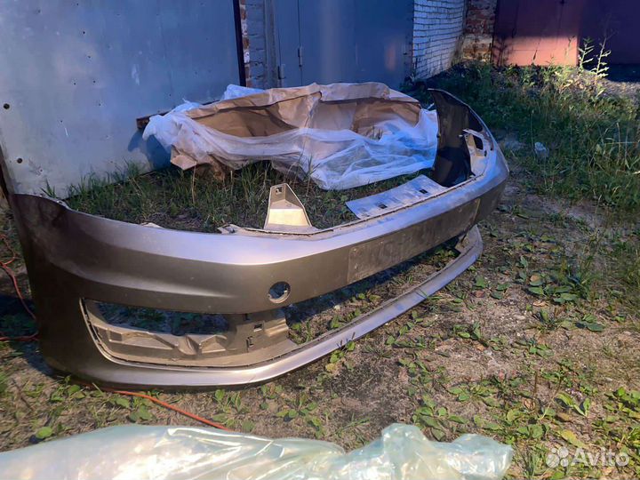 Бампера на Volkswagen Polo