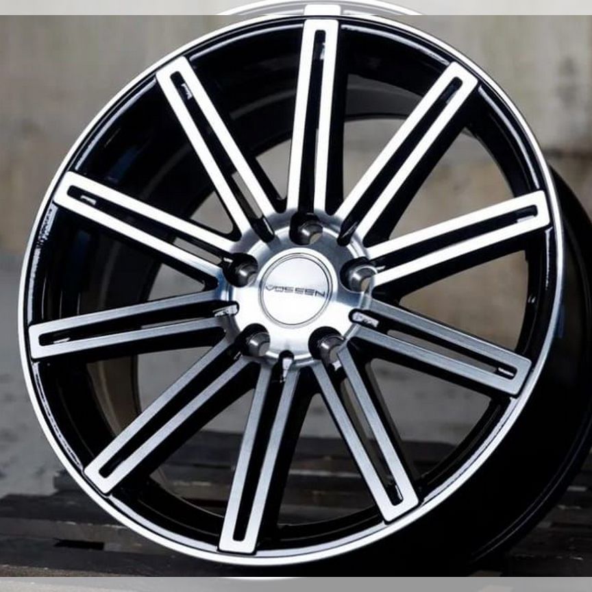 Литые диски Vossen CV4 8×R18 5×114.3