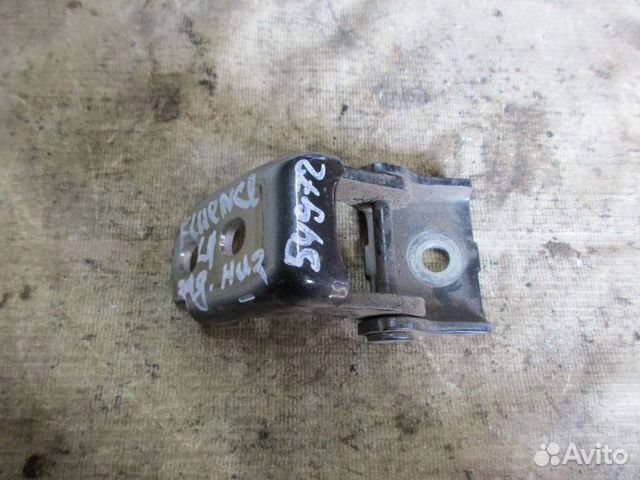 Петля двери задней левой нижняя Renault Fluence 20