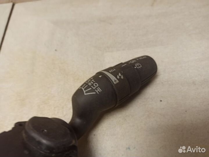 Переключатель стеклоочистителей подрулевой