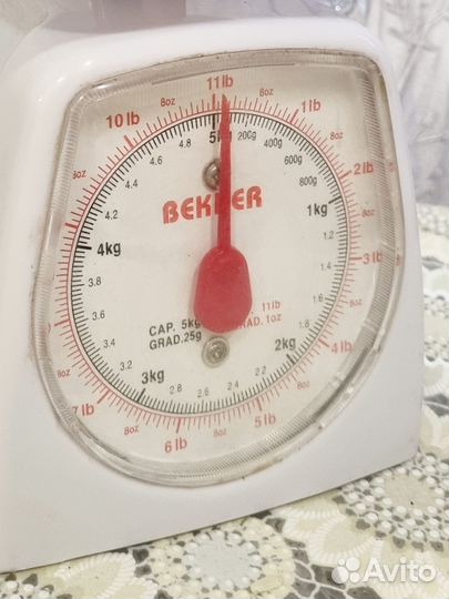 Весы кухонные с чашей
