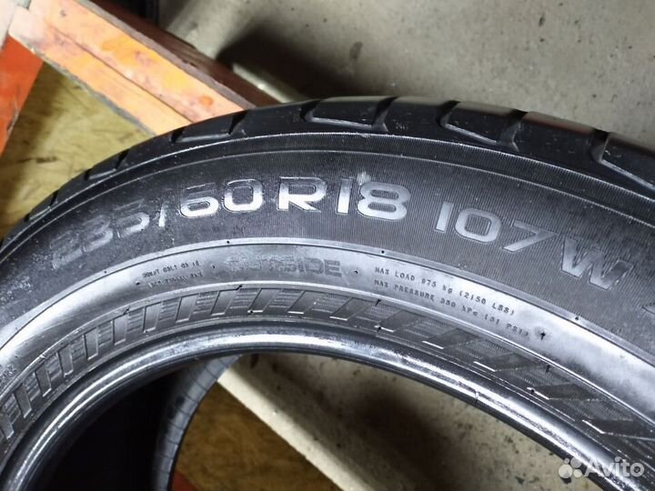 Nokian Tyres Hakka Black SUV 235/60 R18