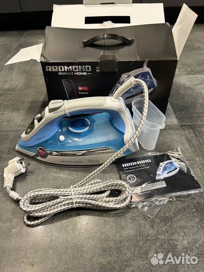 Умный утюг redmond SkyIron C273S