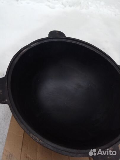 Чугунный казан 10 литров круглое дно
