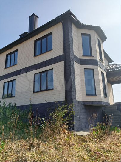 Коттедж 190 м² на участке 16 сот.