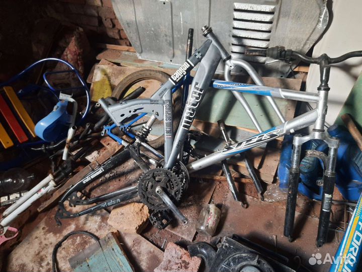 Запчасти на скоростной велосипеды