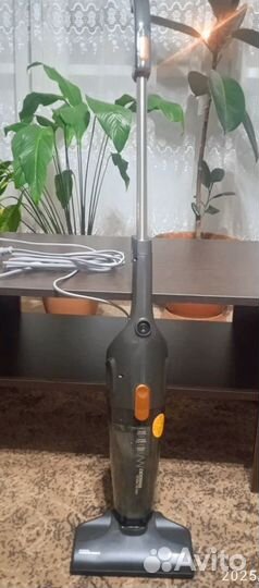 Вертикальный пылесос