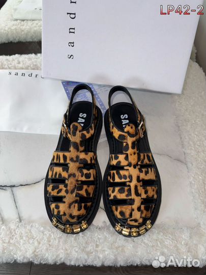 Сандалии женские