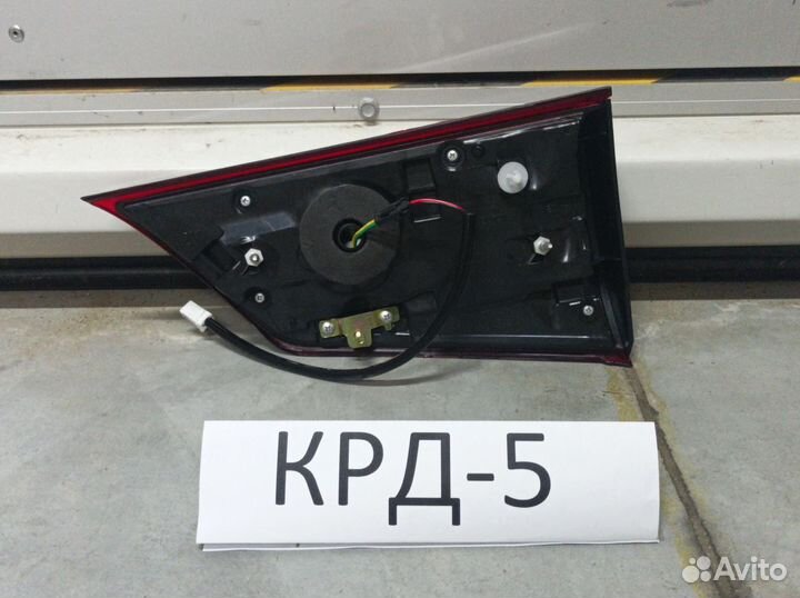 Фонарь левый внутренний Outlander 3 2012