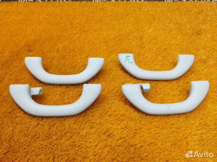 Ручка потолка Volkswagen Tiguan 5N cawa 2009