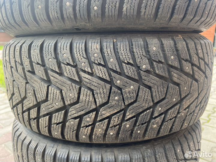 Hankook Winter I'Pike RS2 W429 235/55 R17