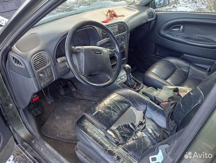 Volvo S40 1997 2.0 л. в разборе