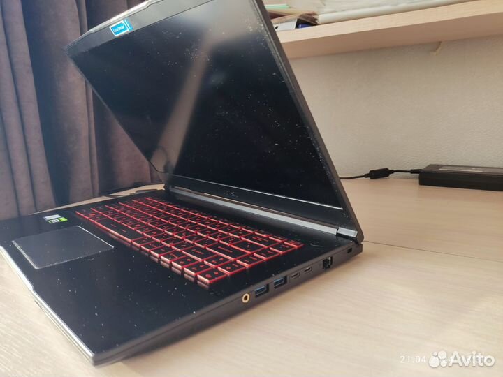 Игровой ноутбук MSI 15.6